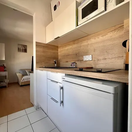 2 à Deux Pas De La Place Morny Appartamento